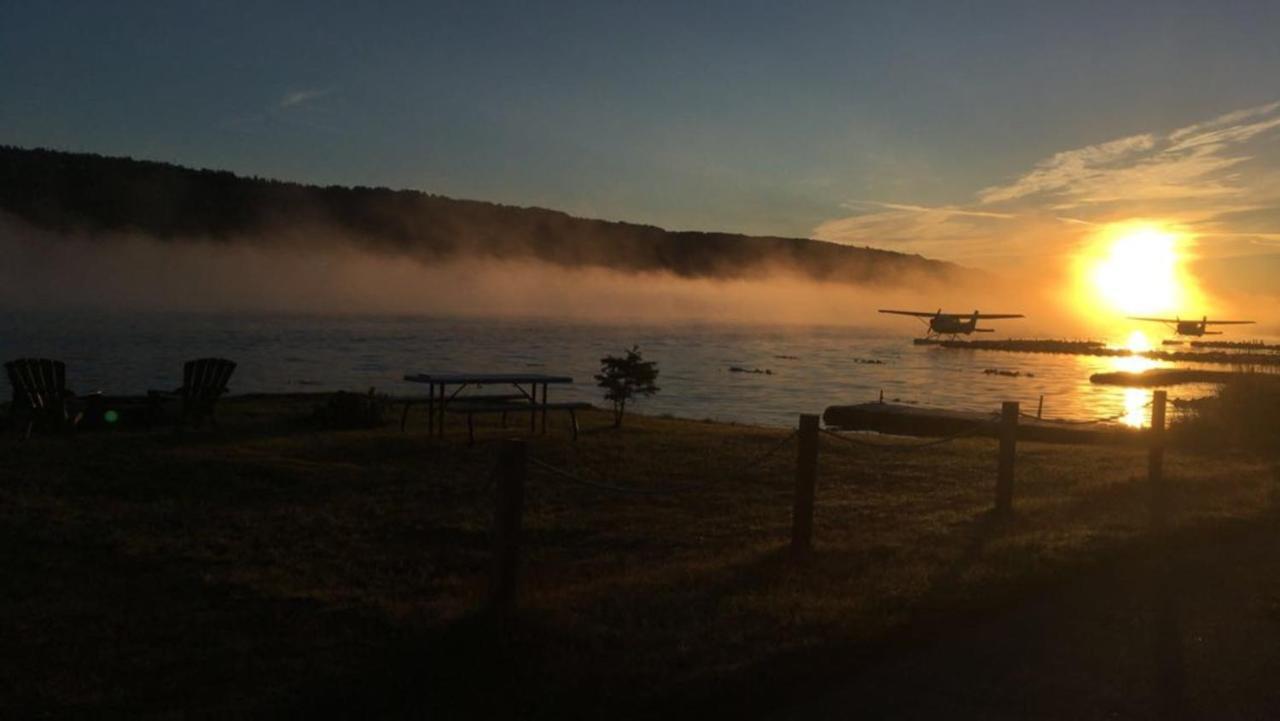 Homer Floatplane Lodge Eksteriør billede